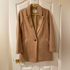 Women’s camel coat